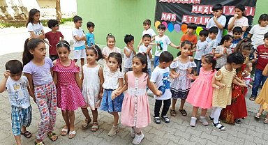 Diyarbakır'da miniklerden 'oyun havalı' mezuniyet