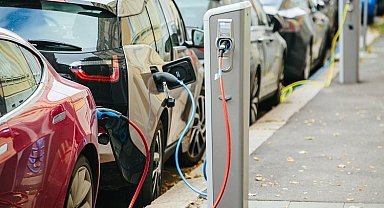 Elektrikli ve Hibrid otomobillere ilgi artıyor