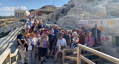 İspanyollardan Nevşehir Kayaşehir'e tam not