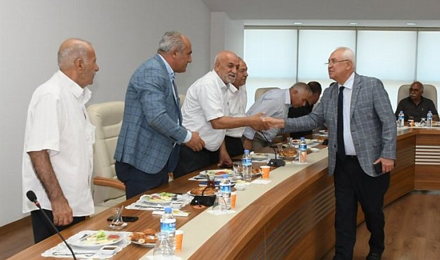 İzmir Karabağlar'da muhtarlara 'kentsel' bilgilendirme