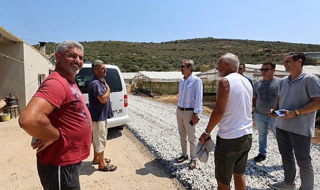 İzmir Urla Belediyesi'nden asfalt ve parke hamlesi