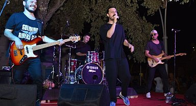 İzmir Yenifoça 'Fondip' ile coştu