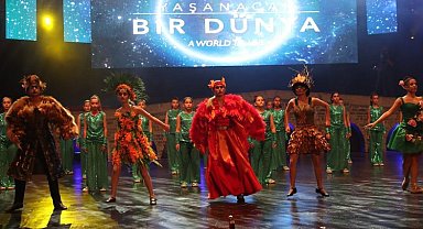 İzmit Belediyesi, Büyükçekmece'de uluslararası festivale katıldı