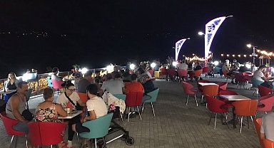 İzmit'te hafta sonu 'sosyal yaşam' yoğunluğu!