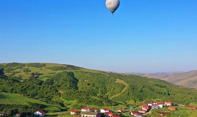 Kapadokya'dan sonra şimdi Ordu'da! Balonla yayla turu