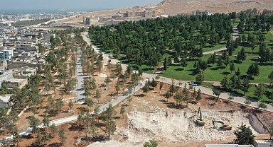 Karabağ Kardeşlik Parkı'nda 2. etapta sona doğru