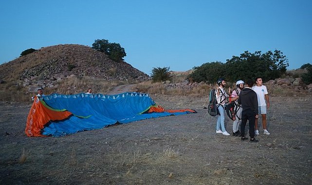 Kayseri protokolünden Ali Dağı çıkarması