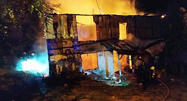 Kocaeli İtfaiyesi'nden çatı yangınlarına karşı uyarı
