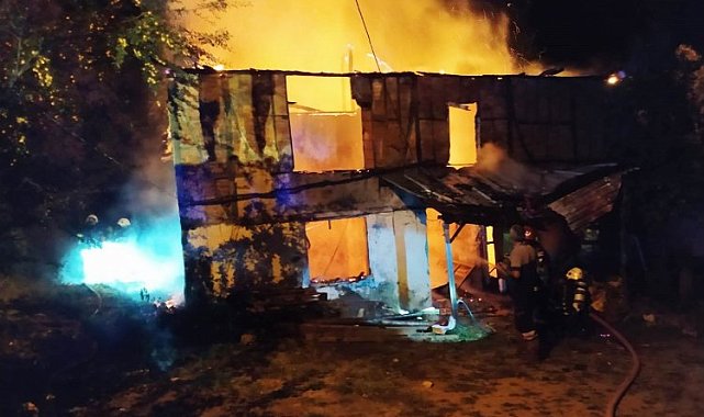 Kocaeli İtfaiyesi'nden çatı yangınlarına karşı uyarı