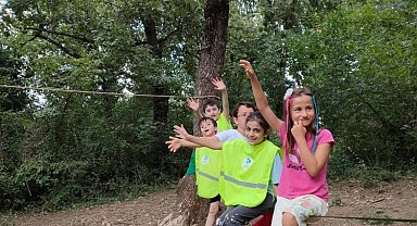 Kocaeli İzmit'te çocukları 'Doğa'yı keşfediyor