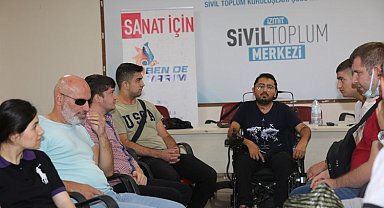 Kocaeli'de 7 sanat dalında engelsiz eğitim