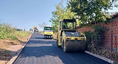 Kocaeli'de Kandıra Bozburun-Kanatlar yoluna asfalt