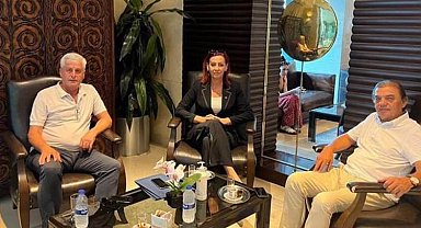Kosova'nın Boşnak Başbakan Yardımcısı İzmir'de