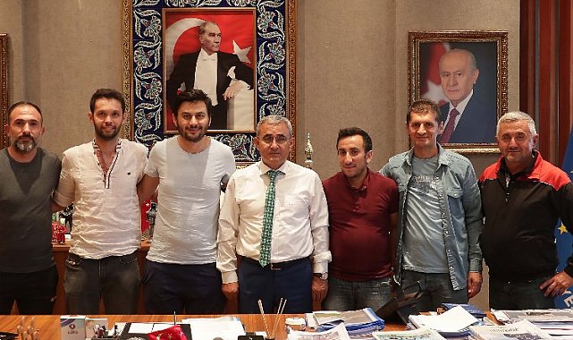 Kütahya'da işitme engellilerden Başkan Işık'a ziyaret