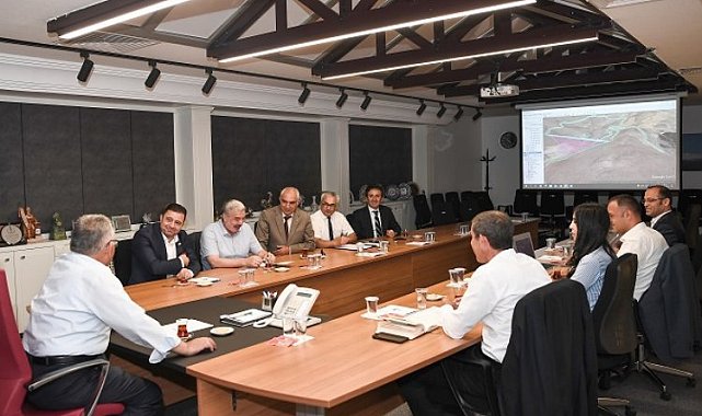 Memduh Büyükkılıç'tan OSB'lerle istişare toplantısı