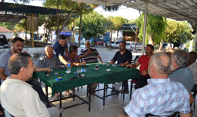 MHP BAŞKANI SAĞDIÇ VATANDAŞI DİNLİYOR