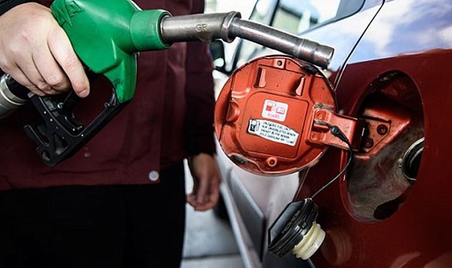 Motorin 25 lirayı geçti