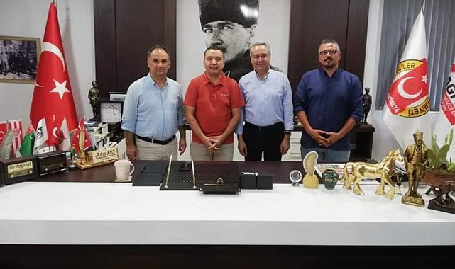 Rafet Zeybek'ten Antalyalı gazetecilere ziyaret