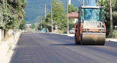 Sakarya Pazarköy'de 700 metrelik yol sil baştan