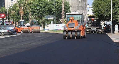 Şehir merkezi asfalta büründü
