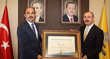 Ticaret Bakanı Mehmet Muş Başkan Altay'ı ziyaret etti