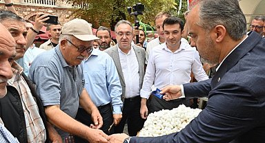 Bursa'da 'ipeksi' festivale koza alımlı başlangıç