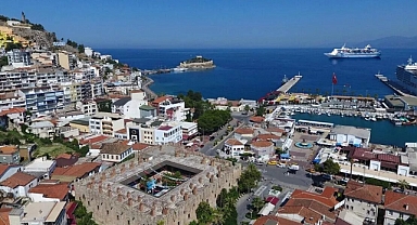 KUŞADASI'NDA UYUŞTURUCU OPERASYONU