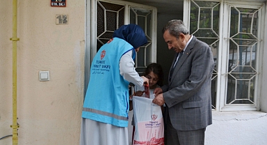 TÜRKİYE DİYANET VAKFI'NDAN KIRTASİYE DESTEĞİ