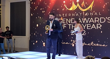 EN İYİ YÖNETMEN BURAK AKAN