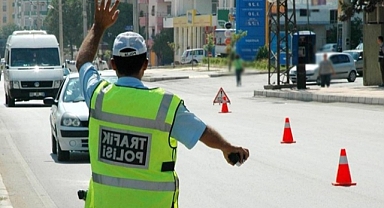 TRAFİKTE DENETİMLER KESİNTİSİZ SÜRÜYOR