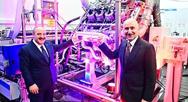 İLK YERLİ TASARIM LOKOMOTİF MOTORU