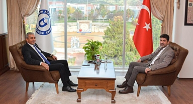 Koçarlı Belediye Başkanı Rektör Aldemir'i ziyaret etti 