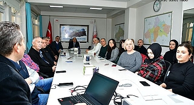 121 İŞLETME KAÇAK ALKOL VE TÜTÜN DENETİMİNE TAKILDI
