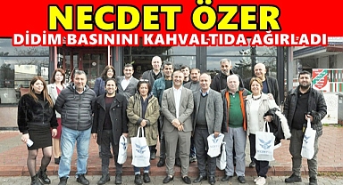 NECDET ÖZER GAZETECİLERİ AĞIRLADI