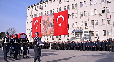 AYDIN ŞEHİDİNE ASKERİ TÖREN DÜZENLENDİ