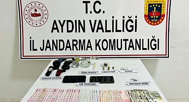 JANDARMA TORBACILARI YAKALADI
