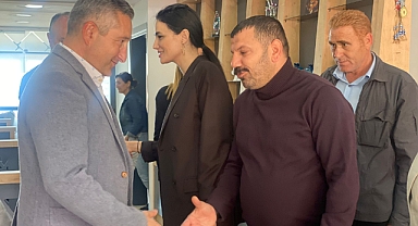 Sarıbaş, temaslarına hız kesmeden devam ediyor
