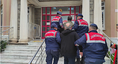 Kesinleşmiş cezası olan 3 kişiyi jandarma yakaladı