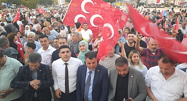 Seçim sonrası Didim'de kutlamalar sürüyor