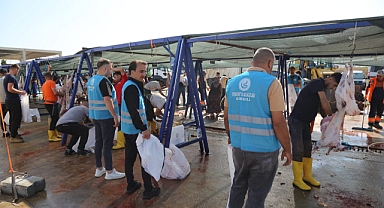 Ülkü Ocakları ihtiyaç sahipleri için 400 kurban kesti