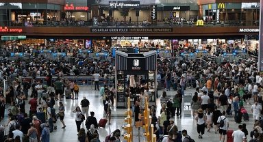 Sabiha Gökçen'den Ağustos ayında da rekor üstüne rekor geldi