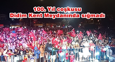 100. Yıl coşkusu Kent Meydanında sığmadı