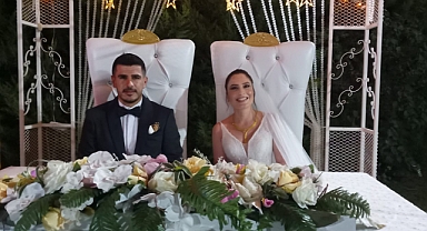 Çiftçi ailesi dünyaevine girdi
