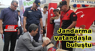 Jandarma vatandaşla buluştu