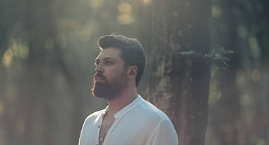 Volkan Biçer'in İlk Teklisi 'Yalnızlığın Ortasındayım' Yayında.