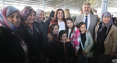 BAŞKAN ÇERÇİOĞLU İNCİRLİOVA’DA VATANDAŞLARLA BULUŞTU