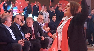 Özlem Çerçioğlu’na destek vermelerini istedi.