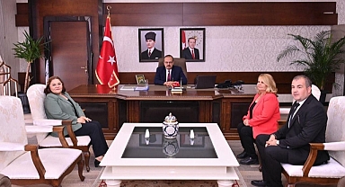 BAŞKAN GENÇAY’DAN, VALİ CANBOLAT’A ZİYARET