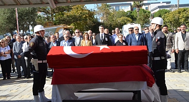 1942 yılında Van Erciş’te doğan 17. Dönemde Van’da Milletvekili Fevzi Necdet Erdinç