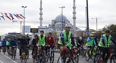 BİSİKLETLİLER TARİHİ YARIMADA’DA PEDAL ÇEVİRDİ